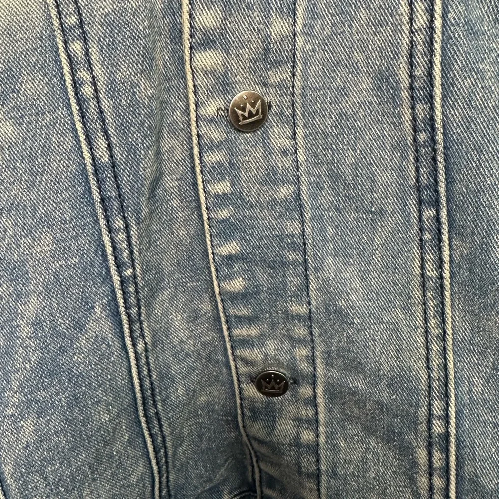 Denim Vest with Band Patches - fall out boy - Picture 7 of 7